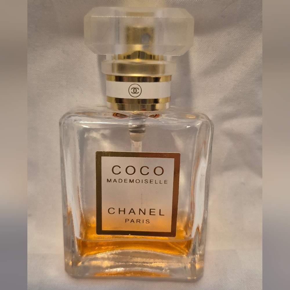 CHANEL Fragrance Box with Gold and White Design